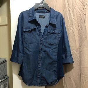 Cavalini Navy blue denim shirt with 3/4 sleeves,